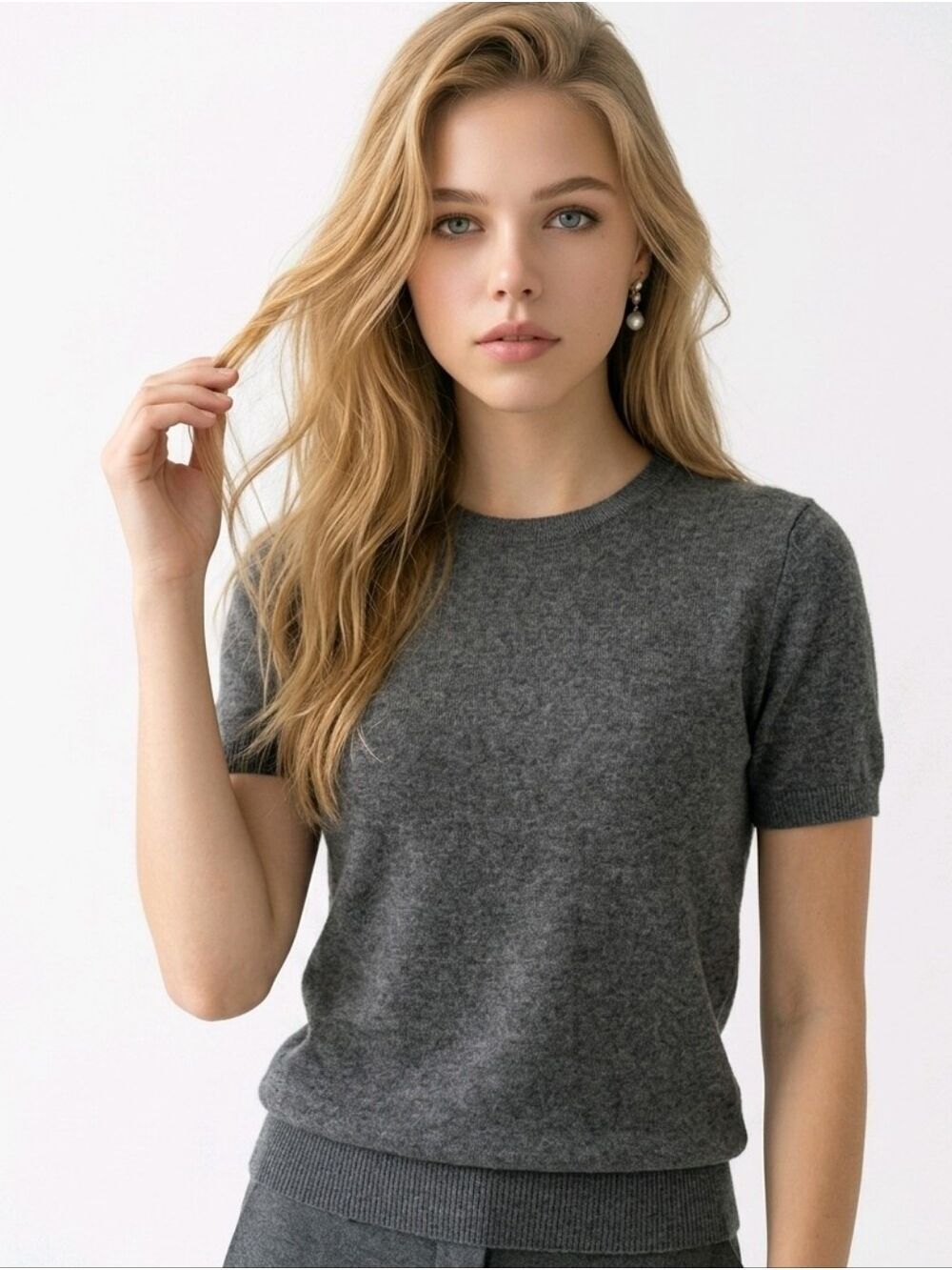 Uniqlo Cashmere Sweater